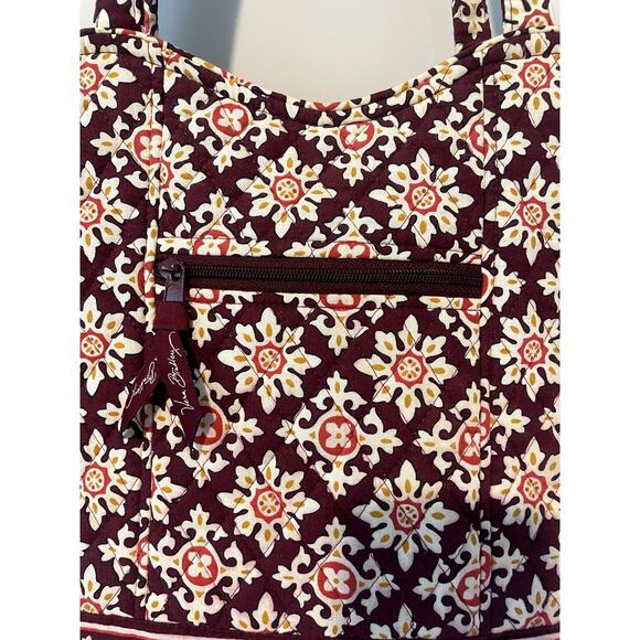 Vera Bradley Retired Medallion Pattern Shoulder Hand Bag - Picture 2 of 11